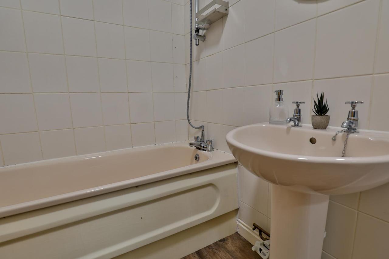 Devon St - Cozy Home, Free Easy Parking! Kingston upon Hull Ngoại thất bức ảnh
